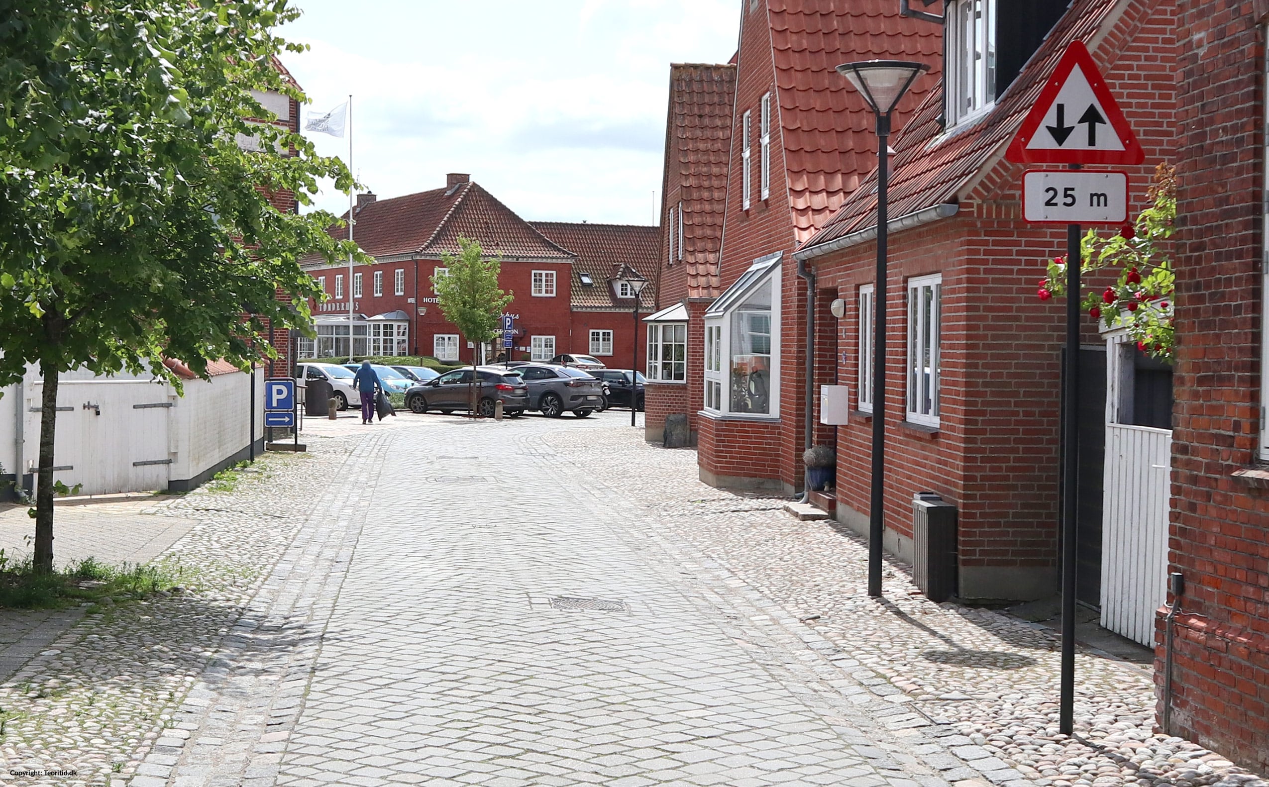 toender-graabroedrevej-modkoerende-faerdsel